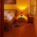 Firmen- Und Ferienunterkunft Am Berzdorfer See, 3 Schlafzimmer, Haus Fuer Bis 6 Personen *