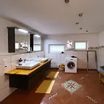 Firmen- Und Ferienunterkunft Am Berzdorfer See, 3 Schlafzimmer, Haus Fuer Bis 6 Personen Villa *