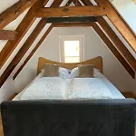 Firmen- Und Ferienunterkunft Am Berzdorfer See, 3 Schlafzimmer, Haus Fuer Bis 6 Personen * Gorlitz