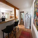 Villa Firmen- Und Ferienunterkunft Am Berzdorfer See, 3 Schlafzimmer, Haus Fuer Bis 6 Personen