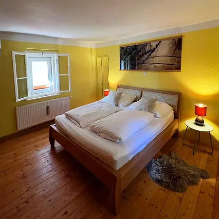 빌라 Firmen- Und Ferienunterkunft Am Berzdorfer See, 3 Schlafzimmer, Haus Fuer Bis 6 Personen *