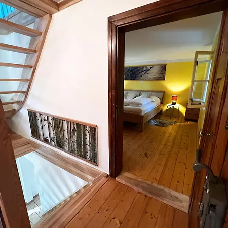Firmen- Und Ferienunterkunft Am Berzdorfer See, 3 Schlafzimmer, Haus Fuer Bis 6 Personen