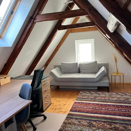 Firmen- Und Ferienunterkunft Am Berzdorfer See, 3 Schlafzimmer, Haus Fuer Bis 6 Personen * 괴를리츠