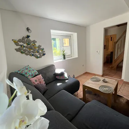 빌라 Firmen- Und Ferienunterkunft Am Berzdorfer See, 3 Schlafzimmer, Haus Fuer Bis 6 Personen