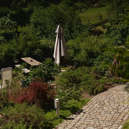 Villa Firmen- Und Ferienunterkunft Am Berzdorfer See, 3 Schlafzimmer, Haus Fuer Bis 6 Personen *