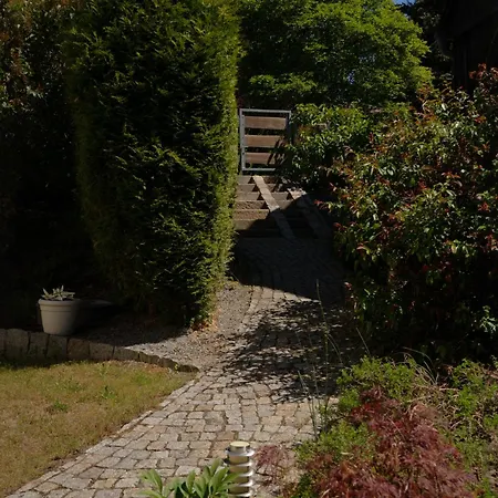 빌라 Firmen- Und Ferienunterkunft Am Berzdorfer See, 3 Schlafzimmer, Haus Fuer Bis 6 Personen 괴를리츠