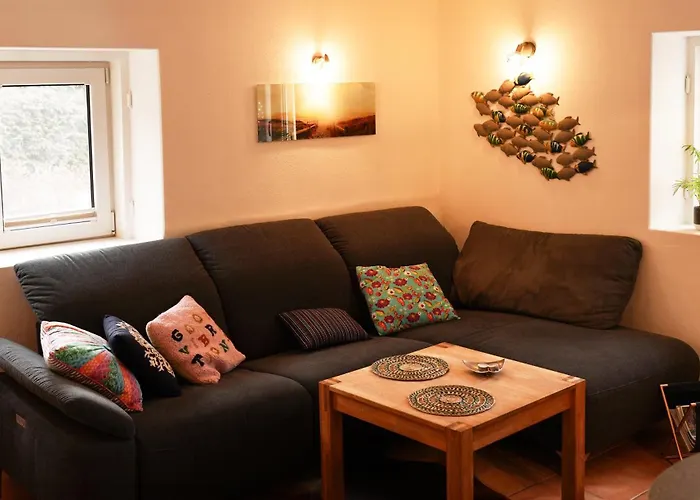 Haus Am Berzdorfer - 3 Schlafzimmer - Ganzes Haus Zur Alleinnutzung - Terrasse - Hochwertige Ausstattung *