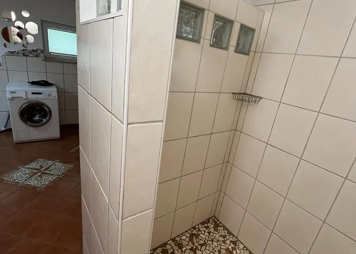 Villa Haus Am Berzdorfer - 3 Schlafzimmer - Ganzes Haus Zur Alleinnutzung - Terrasse - Hochwertige Ausstattung *