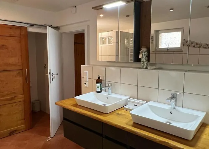 Haus Am Berzdorfer - 3 Schlafzimmer - Ganzes Haus Zur Alleinnutzung - Terrasse - Hochwertige Ausstattung Villa