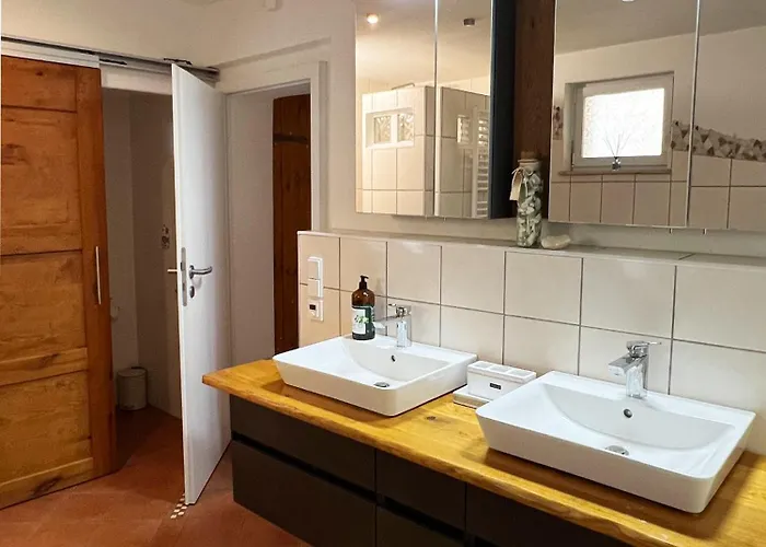 Villa Haus Am Berzdorfer - 3 Schlafzimmer - Ganzes Haus Zur Alleinnutzung - Terrasse - Hochwertige Ausstattung