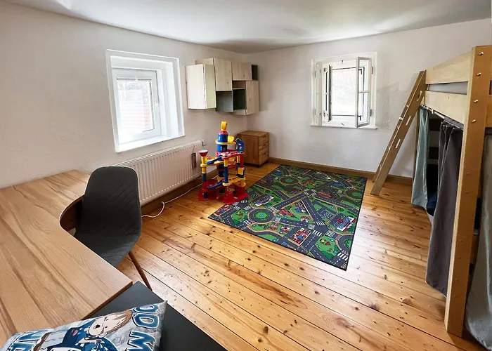 Haus Am Berzdorfer - 3 Schlafzimmer - Ganzes Haus Zur Alleinnutzung - Terrasse - Hochwertige Ausstattung *