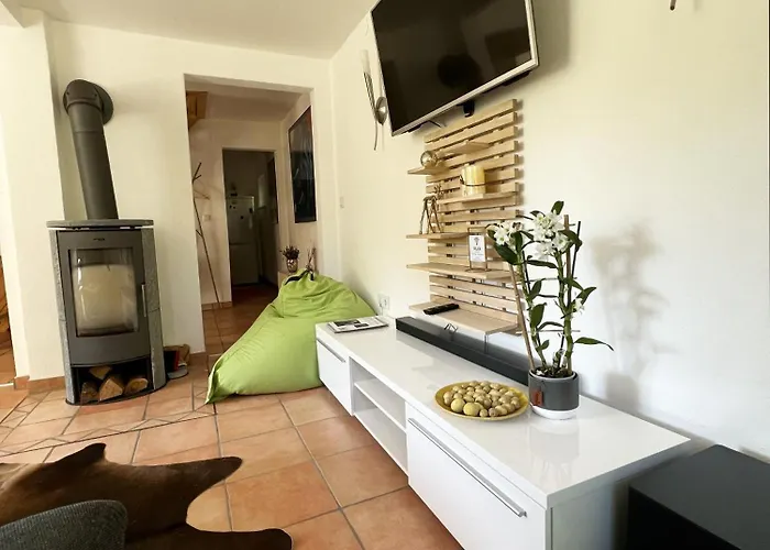 Haus Am Berzdorfer - 3 Schlafzimmer - Ganzes Haus Zur Alleinnutzung - Terrasse - Hochwertige Ausstattung * Görlitz